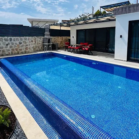 Villa Lantana *